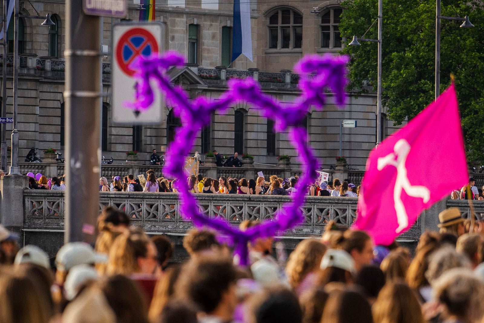 Der feministische Streik in Zürich .