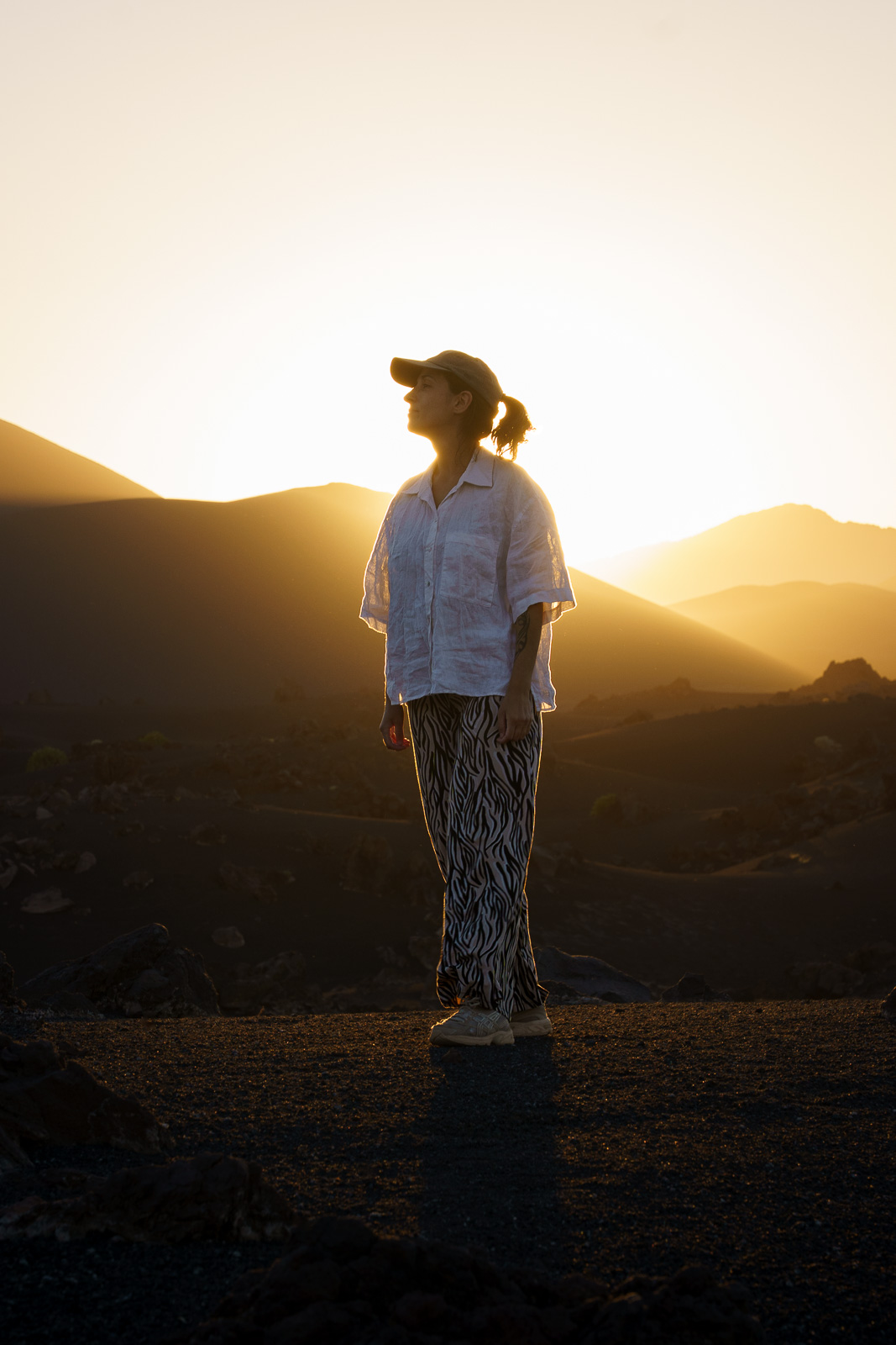Portrait in der Black Desert, Saudi-Arabien